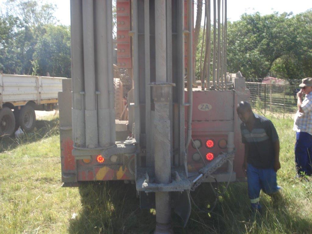 borehole drilling machines